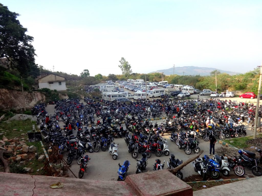 NandiHills-parking